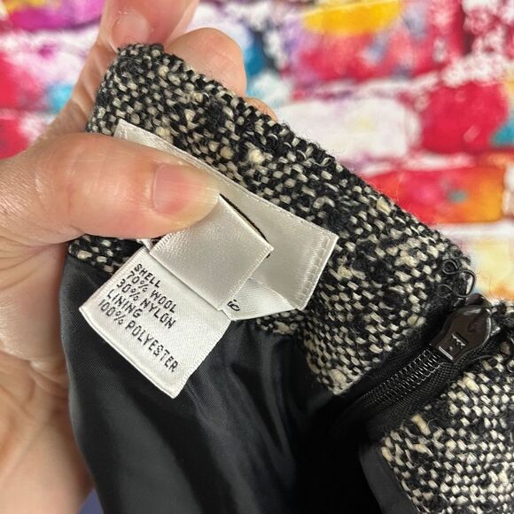 Vintage Talbots Sz 12 Tweed Black Cream Italian Wool Blend Midi Skirt - Picture 5 of 8